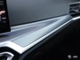 BMW 3-Serie 330E M Sport / ACC / TREKHAAK / VERW STOELEN & STUUR / 19"