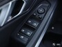 BMW 3-Serie 330E M Sport / ACC / TREKHAAK / VERW STOELEN & STUUR / 19"