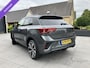 Volkswagen T-Roc 1.5 TSI DSG R-LINE EDITION , PANO , BLACK STYLE , KEYLESS , IQ-LIGHT , LED , STUUR EN STOEL VERWARMING , APPEL CARPLAY / ANDROID , ADAPTIVE CRUISE , SIDE ASSIST ,