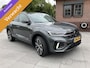Volkswagen T-Roc 1.5 TSI DSG R-LINE EDITION , PANO , BLACK STYLE , KEYLESS , IQ-LIGHT , LED , STUUR EN STOEL VERWARMING , APPEL CARPLAY / ANDROID , ADAPTIVE CRUISE , SIDE ASSIST ,