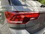 Volkswagen T-Roc 1.5 TSI DSG R-LINE EDITION , PANO , BLACK STYLE , KEYLESS , IQ-LIGHT , LED , STUUR EN STOEL VERWARMING , APPEL CARPLAY / ANDROID , ADAPTIVE CRUISE , SIDE ASSIST ,