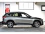 BMW X1 sDrive20i High Executive | X line | Panoramadak | Stuurwiel verwarming | Leder | Achteruitrijcamera