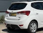 Hyundai ix20 1.4i i-Vision - Panorama - Trekhaak - Navi -