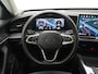 Volkswagen Passat Variant 1.5 eHybrid 204PK | Leder/Alcantara | Massage | Trekhaak | HUD | Camera | Adaptive Cruise | Sfeerlicht | Carplay