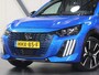 Peugeot 208 1.2 Hybrid 145PK e-DCS6 GT | 1ste eigenaar | AppleCarplay/AndroidAuto | Parkeersensoren | FULL LED | Navigatie | Lederen Stuurwiel | Climate Control | Adaptive Cruise Control | 17" LMV | Sfeerverlichting | Isofix | Privacy Glass |