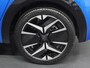 Peugeot 208 1.2 Hybrid 145PK e-DCS6 GT | 1ste eigenaar | AppleCarplay/AndroidAuto | Parkeersensoren | FULL LED | Navigatie | Lederen Stuurwiel | Climate Control | Adaptive Cruise Control | 17" LMV | Sfeerverlichting | Isofix | Privacy Glass |