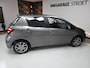 Toyota Yaris 1.5 Hybrid Dyn.| voll.deal.oh.+ bkje | leer | keyless | jaarbrt