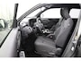 Toyota Urban Cruiser Dynamic 61 kWh | DEMOVOORDEEL | Keyless Entry | Stuurwielverwarming | Navigatie | Apple Carplay | Android Auto |