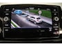 Volkswagen T-Roc R-Line Business 1.5 TSI 150pk DSG Automaat Achteruitrijcamera, Navigatie, Adaptive cruise control, Stoelverwarming, Parkeer assistent, Airco, DAB, Parkeersensoren, LED verlichting