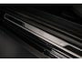 Volkswagen T-Roc R-Line Business 1.5 TSI 150pk DSG Automaat Achteruitrijcamera, Navigatie, Adaptive cruise control, Stoelverwarming, Parkeer assistent, Airco, DAB, Parkeersensoren, LED verlichting