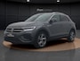 Volkswagen T-Roc 1.5 TSI R-Line | Navigatie | ACC | Trekhaak | Camera | Elek. Achterklep | Keyless | 17'' |
