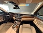 BMW 5-Serie 520i|KANTELDAK|PDC|TREKHAAK|SFEER|CAMERA|STOELV|CRUISE|LEDER|17INCH|