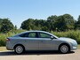 Ford Mondeo 2.0-16V Titanium FlexiFuel - Avalon metallic - Lekker ''old school'' - dus goed.