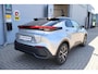Toyota C-HR / C-HR+ 2.0 Plug-in Hybrid 220 Dynamic 1e Eigenaar | BTW | Fabrieks Garantie | Winterpakket | Camera | Navi | Carplay | ACC | Climate | Keyless | Bots | Full Led | PDC