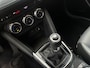 Mazda 2 1.5 Skyactiv-G Signature // LED // DODEHOEK // LEDER-ALCANTARA // CLIMA // STOEL+STUURVERWARMING // NAVI+CARPLAY //