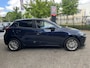 Mazda 2 1.5 Skyactiv-G Signature // LED // DODEHOEK // LEDER-ALCANTARA // CLIMA // STOEL+STUURVERWARMING // NAVI+CARPLAY //