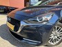 Mazda 2 1.5 Skyactiv-G Signature // LED // DODEHOEK // LEDER-ALCANTARA // CLIMA // STOEL+STUURVERWARMING // NAVI+CARPLAY //