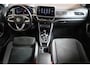 Volkswagen T-Roc 1.5 TSI 150pk Style | IQ. Light | ErgoActive | Trekhaak | Two-tone | 100% (Dealer) onderhouden label