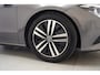 Mercedes-Benz CLA SHOOTING BRAKE 180d Luxury Aut. [ Panorama Ambientlight Widescreen Leder ]