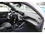 Peugeot 2008 1.2 PureTech 100 Allure Airco Carplay Rondom sensoren 12495km Nieuwstaat