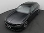 BMW 5-Serie Touring 530e xDrive M-Sport Pro, Panoramadak, Head-Up Display, Stoelverwarming & ventilatie, Bowers & Wilkins Audio, Elektr. Achterklep, Trekhaak, 21" LM Velgen