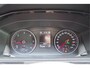 Volkswagen Transporter 2.0 TDI L2 Highline 150PK AUT. TREKHAAK, LED, ADAPT. CRUISE, NAVI, AIRCO, VOORRUIT VERWARMING, PARKEERSENSOREN, NL AUTO, NAP