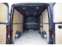 Volkswagen Crafter 35 2.0 TDI L3H2(L2H1) 177PK AUT. LEDER, CAMERA, CRUISE, CARPLAY, NAVI, ERGO ACTIVE STOELEN, AIRCO, NAVI