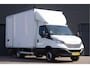 IVECO Daily 35C18 3.0 180PK AUT. N1! DUBBELLUCHT BAKWAGEN, LAADKLEP, ZIJDEUR, 3-ZITS, CLIMA, CRUISE, LED, NAVI, CARPLAY
