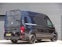 Volkswagen Crafter 35 2.0 TDI L3H3(L2H2) Highline 177PK AUT. LED, TREKHAAK, STOELVERWARMING, CAMERA, NAVI, CRUISE, AIRCO, VOORRUIT VERWARMING