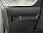 Peugeot 2008 1.2 PureTech Allure // LED // HALF LEDER // 3D COCKPIT // CAMERA+SENSOREN // NAVI+CARPLAY //