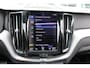 Volvo XC60 T8 390PK Automaat Recharge AWD R-Design | Bowers & Wilkins | Schuif/kanteldak | Trekhaak | Adapt. Cruise |