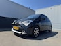 Toyota Aygo 1.0 VVT-i x-joy Apple Carplay en/of Android auto navigatie, 1e eign. Nieuw geleverd en dealeronderhouden, Climate control, Achteruitrijcamera, Privacy glass, LMV