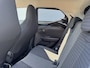 Toyota Aygo 1.0 VVT-i x-joy Apple Carplay en/of Android auto navigatie, 1e eign. Nieuw geleverd en dealeronderhouden, Climate control, Achteruitrijcamera, Privacy glass, LMV