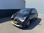 Toyota Aygo 1.0 VVT-i x-joy Apple Carplay en/of Android auto navigatie, 1e eign. Nieuw geleverd en dealeronderhouden, Climate control, Achteruitrijcamera, Privacy glass, LMV