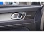 Volvo XC40 2.0 T4 Inscription | Leder | Harman/Kardon | Apple Carplay/Android Auto | Achteruitrijcamera | Elektrisch bedienbare achterklep | Keyless start/Entry | Lederen bekleding | Verwarmde stoelen | Achteruitrijcamera | Apple Carplay/Android Auto|telefoonintegratie premium | Elektrisch bedienbare achterklep met sensorsturing