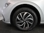 Volkswagen Polo 1.0 TSI Life 95pk  Parksensors| 15'LM-velgen| airco |