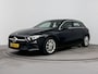 Mercedes-Benz A-klasse 200 Premium Plus | Trekhaak | Volledige winter wielen set | Digitaal dashboard | carplay | stoel verwarming |