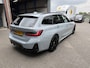 BMW 3-Serie Touring 318i M-Sport / Camera / Brooklyn Grey / Apple Carplay - Android Auto / Elect. achterklep