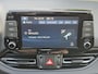 Hyundai i30 1.5 T-GDi MHEV Comfort Smart Handgeschakeld / Navigatie via Apple Carplay of Android Auto / Stuur- en Stoelverwarming / Achteruitrijcamera / Trekgewicht 1410 kg / Cruise control /