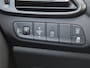 Hyundai i30 1.5 T-GDi MHEV Comfort Smart Handgeschakeld / Navigatie via Apple Carplay of Android Auto / Stuur- en Stoelverwarming / Achteruitrijcamera / Trekgewicht 1410 kg / Cruise control /