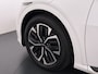 Kia EV6 GT-Line 77.4kWh Warmtepomp Trekhaak Panoramadak Head-Up Display Meridian®-Audio Stoelkoeling+Verwarming Elek.Stoelen+Memory 360°Camera Stuurverwarming Elek.Achterklep Pdc SOH 94% Apple Carplay Android Auto Privacy Glas Lmv Led DAB Isofix Draadloze lader Dealeronderhouden Origineel Nederlandse Auto 1e Eigenaar