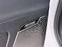 Kia EV6 GT-Line 77.4kWh Warmtepomp Trekhaak Panoramadak Head-Up Display Meridian®-Audio Stoelkoeling+Verwarming Elek.Stoelen+Memory 360°Camera Stuurverwarming Elek.Achterklep Pdc SOH 94% Apple Carplay Android Auto Privacy Glas Lmv Led DAB Isofix Draadloze lader Dealeronderhouden Origineel Nederlandse Auto 1e Eigenaar