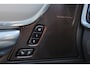 Volvo V90 T6 Recharge AWD Plus Dark - IntelliSafe Assist & Surround - 360º Camera - Harman/Kardon audio - Verwarmde voorstoelen, stuur & achterbank - Parkeersensoren voor & achter - Elektr. bedienb. voorstoelen met geheugen - Extra getint glas - 19' LMV