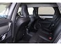 Volvo V90 T6 Recharge AWD Plus Dark - IntelliSafe Assist & Surround - 360º Camera - Harman/Kardon audio - Verwarmde voorstoelen, stuur & achterbank - Parkeersensoren voor & achter - Elektr. bedienb. voorstoelen met geheugen - Extra getint glas - 19' LMV