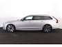 Volvo V90 T6 Recharge AWD Plus Dark - IntelliSafe Assist & Surround - 360º Camera - Harman/Kardon audio - Verwarmde voorstoelen, stuur & achterbank - Parkeersensoren voor & achter - Elektr. bedienb. voorstoelen met geheugen - Extra getint glas - 19' LMV