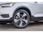 Volvo XC40 1.5 T4 Recharge R-Design | Apple Carplay/Android Auto | panorama-dak | Keyless entry/Start | 360 Camera | FULL Led | Achteruitrijcamera | Aluminium interieur afwerking | Apple Carplay/Android Auto|telefoonintegratie premium