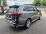 Mitsubishi Outlander 2.4 PHEV 4WD Pure+ 240PK!! // AFN. TREKHAAK // KEYLESS // CAMERA+SENSOREN // CLIMA // STOELVERWARMING // APPLE-ANDROID AUTO //