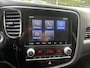Mitsubishi Outlander 2.4 PHEV 4WD Pure+ 240PK!! // AFN. TREKHAAK // KEYLESS // CAMERA+SENSOREN // CLIMA // STOELVERWARMING // APPLE-ANDROID AUTO //