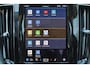 Volvo XC60 T6 Recharge AWD Core Bright - Panorama/schuifdak - IntelliSafe Assist & Surround - 360º Camera - Harman/Kardon audio - Verwarmde voorstoelen, stuur & achterbank - Parkeersensoren voor & achter - Elektr. bedienb. voorstoelen met geheugen - Draadloze tel. lader - Extra getint glas - Inklapbare trekhaak - 18' LMV