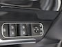 Mercedes-Benz B-klasse 250e Business Solution AMG-Line / Panaroma-dak / Night-Pakket / 360Graden-Camera / Trekhaak /
